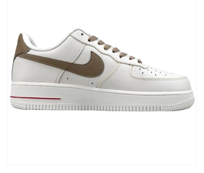 Air Force 1’07 SE - SUMMIT WHITE