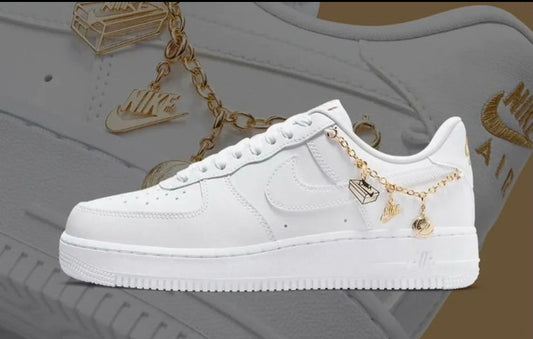 AIRFORCE 1’07 LX LUCKY CHARMS